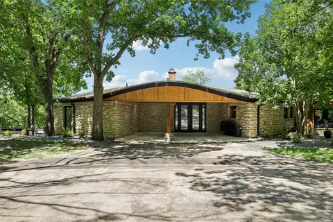Exterior - 33875 L Ave, Adel, IA 50003 photo 6 of 12