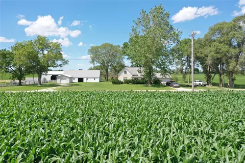 17525 Old Highway 6 Hwy, Adel, IA 50003
