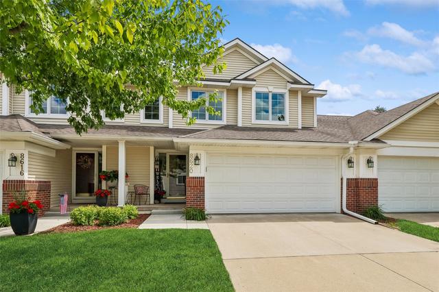 8620 Bromley Pl, Johnston, IA 50131