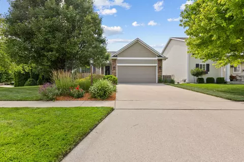 904 NE Otter Ridge Cir, Ankeny, IA 50021