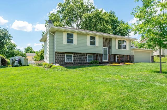 6700 NW 52nd Ct, Johnston, IA 50131