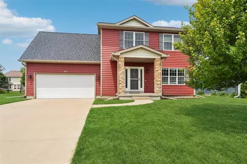 301 NW 10th Cir, Grimes, IA 50111