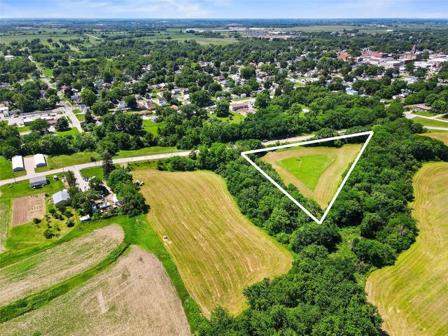 000 E Pleasant St, Knoxville, IA 50138