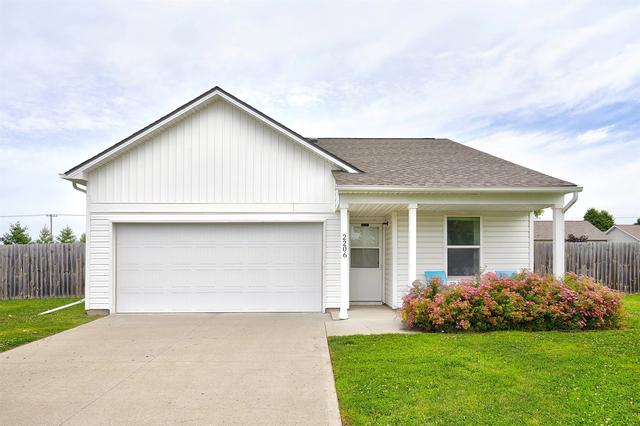 2206 Sunflower St, Perry, IA 50220