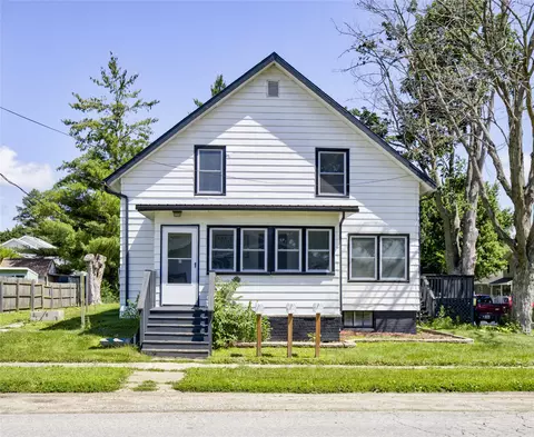 215 E Ninth St, Madrid, IA 50156