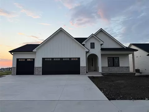 4286 3rd Avenue Ct SE, Altoona, IA 50009