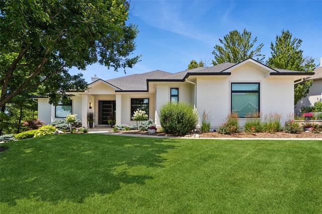 1677 Plum Thicket Ln, West Des Moines, IA 50266