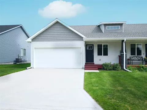 107 NW 22nd Ct, Grimes, IA 50111