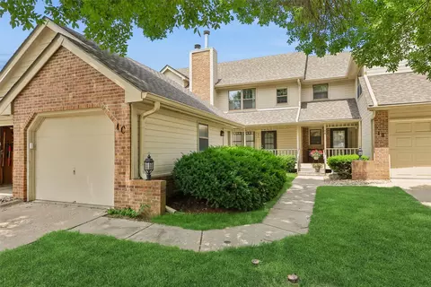 1070 50th St #4C, West Des Moines, IA 50266
