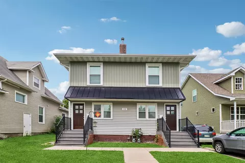 1112 27th St, Des Moines, IA 50311