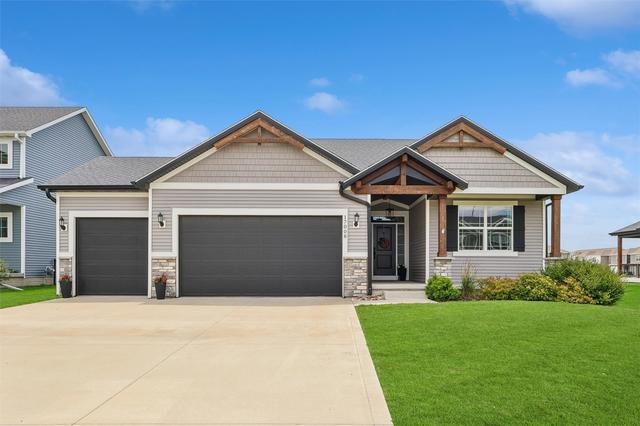 17008 Hickory Dr, Urbandale, IA 50323