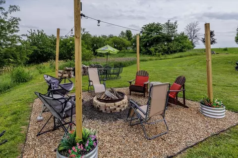 Exterior - 7557 43rd Ave, Prole, IA 50229 photo 4 of 4