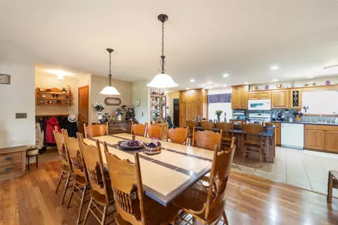 Dining - 16072 530th Ave, Gilbert, IA 50105 photo 1 of 1