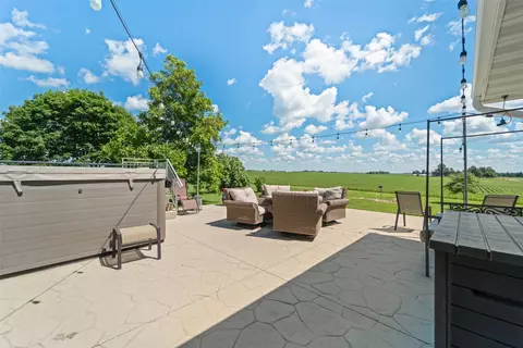 Exterior - 16072 530th Ave, Gilbert, IA 50105 photo 9 of 9