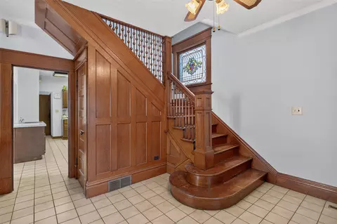 1024 Pennsylvania Ave, Des Moines, IA 50316