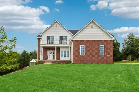 4714 148th St, Urbandale, IA 50323