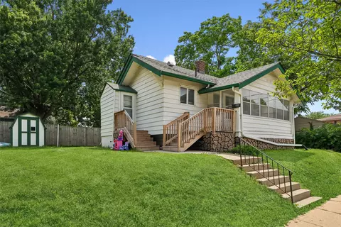 410 Douglas Ave, Des Moines, IA 50313