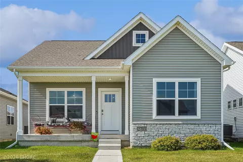 2703 NW 31st St, Ankeny, IA 50023