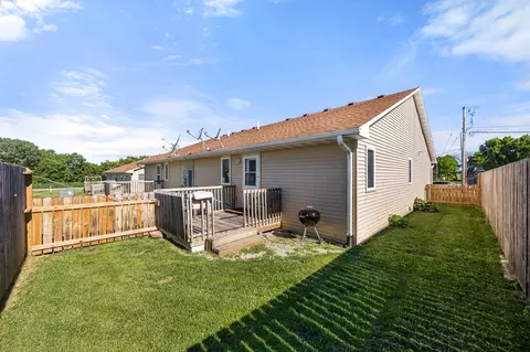 Exterior - 106 E Walnut St, Roland, IA 50236 photo 4 of 5