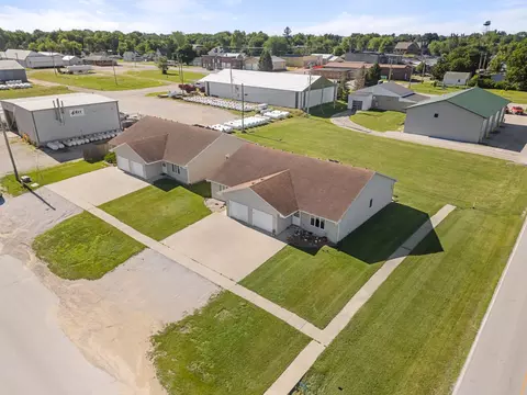 View/Area - 106 E Walnut St, Roland, IA 50236 photo 4 of 7