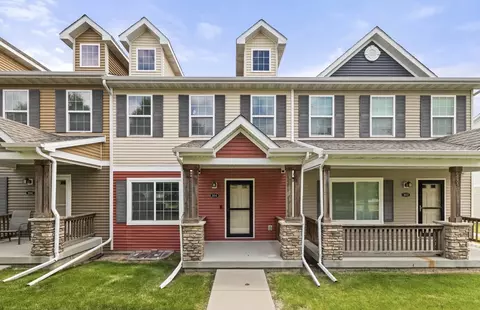 9175 Coneflower Dr #104, West Des Moines, IA 50266
