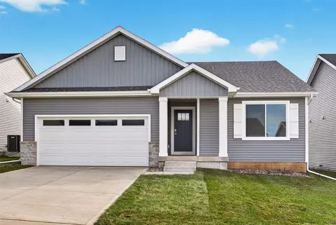 2924 Myron St, Norwalk, IA 50211