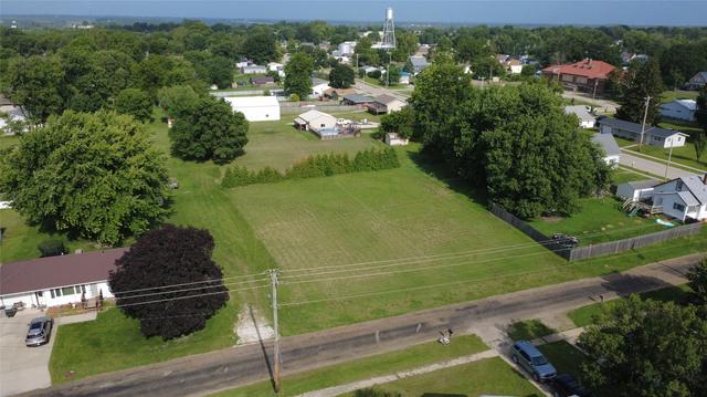 000 S Watkins St, Pleasantville, IA 50225