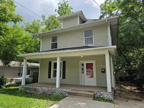 2732 College Ave, Des Moines, IA 50311