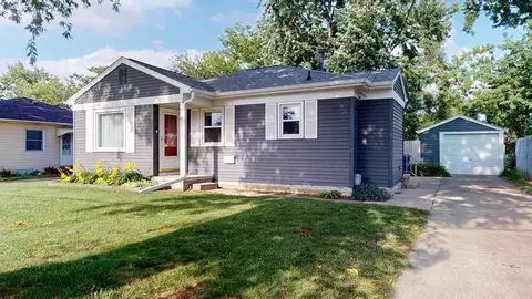 4111 40th St, Des Moines, IA 50310
