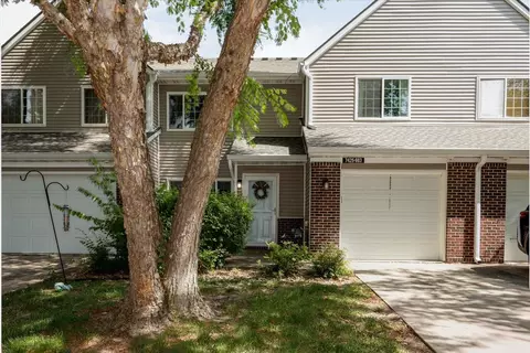 7425 Wistful Vista Dr #603, West Des Moines, IA 50266