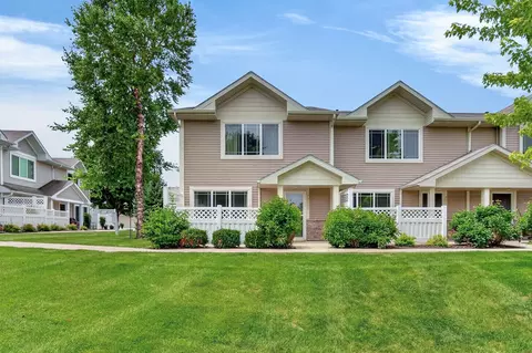 8601 Westown Pkwy #33101, West Des Moines, IA 50266