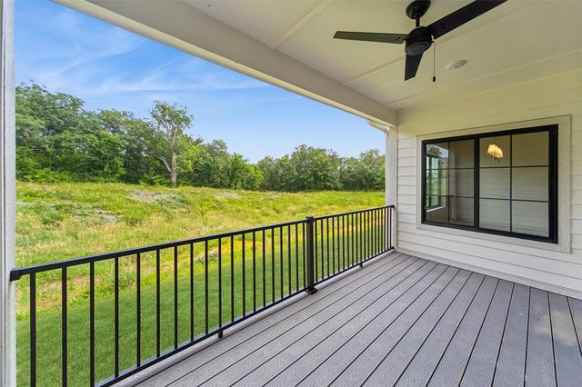 14141 Wilden Dr, Urbandale, IA 50323