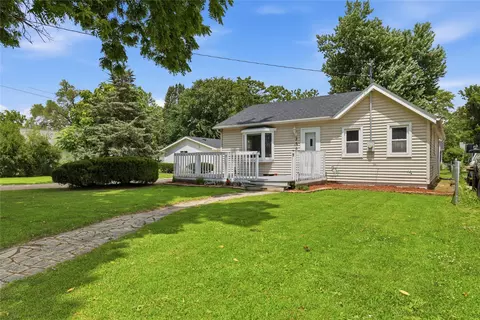 320 E Diehl Ave, Des Moines, IA 50315