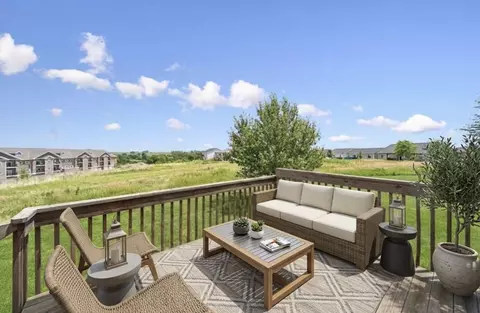 931 15th Ave SE, Altoona, IA 50009