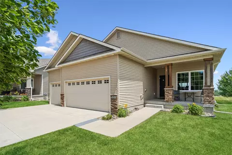 931 15th Ave SE, Altoona, IA 50009