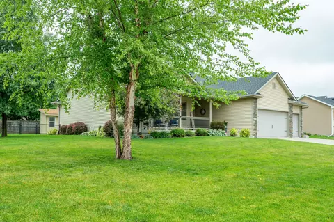 1150 Cedar Dr, Polk City, IA 50226