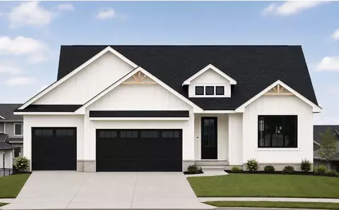 16612 Deerview Dr, Urbandale, IA 50323