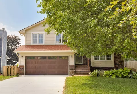 2804 Locust St, West Des Moines, IA 50265