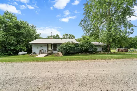 2532 Pacific St, New Virginia, IA 50210