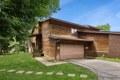 4312 Woodland Ave, West Des Moines, IA 50266