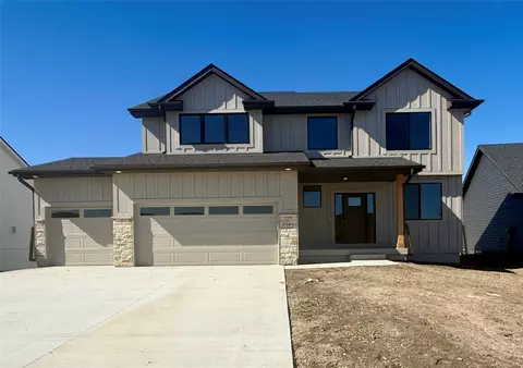 2904 NW Fairfield Ct, Ankeny, IA 50023
