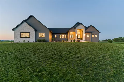 624 Xavier Pl, Ames, IA 50014
