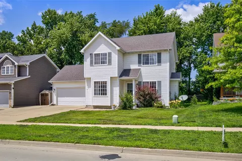 1851 Merle Huff Ave, Norwalk, IA 50211