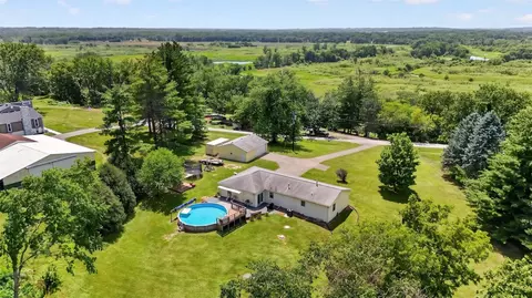 8964 SE 62nd Pl, Runnells, IA 50237