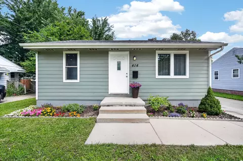 414 Hartford Ave, Des Moines, IA 50315