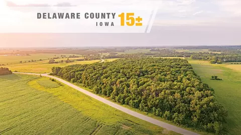 135 Th St, Manchester, IA 52038