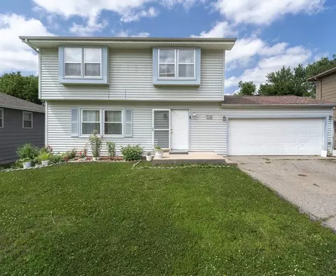 516 E Hackley Ave, Des Moines, IA 50315