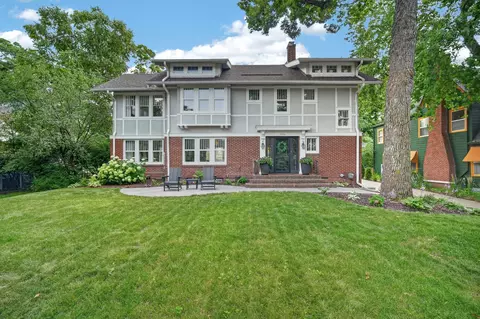 5136 Shriver Ave, Des Moines, IA 50312