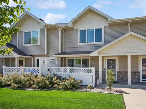 8601 Westown Pkwy #34106, West Des Moines, IA 50266