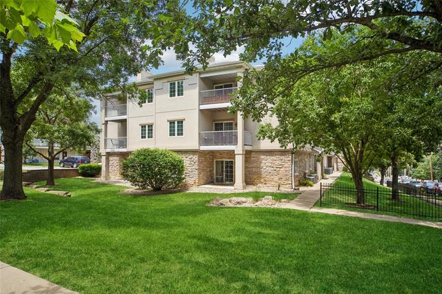 2901 Grand Ave #101, Des Moines, IA 50312